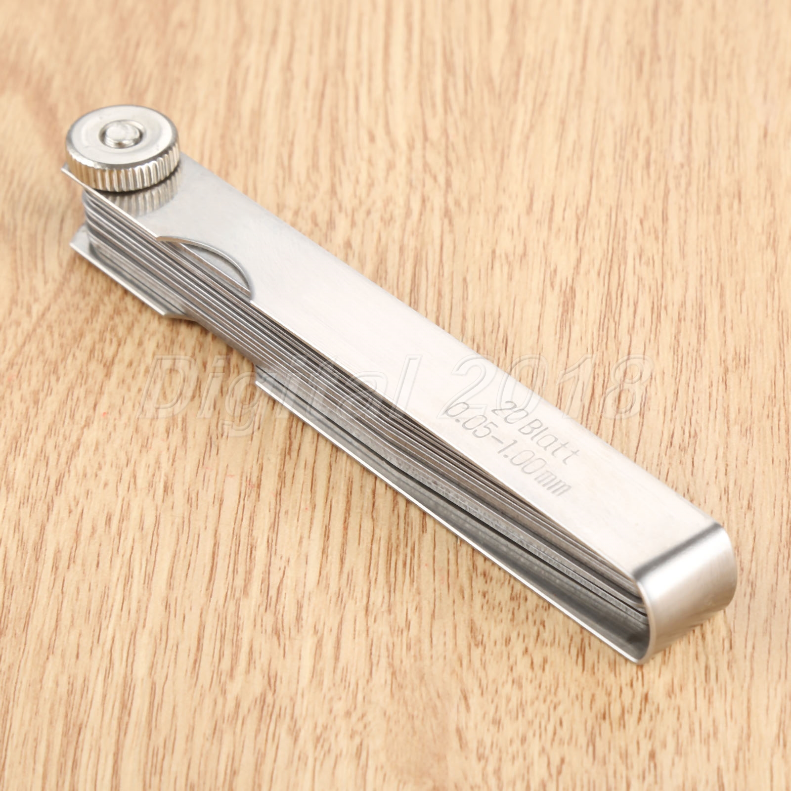 20 Blade Feeler Gauge Metric 0.05mm1mm Feeler Gauge for Metric Set