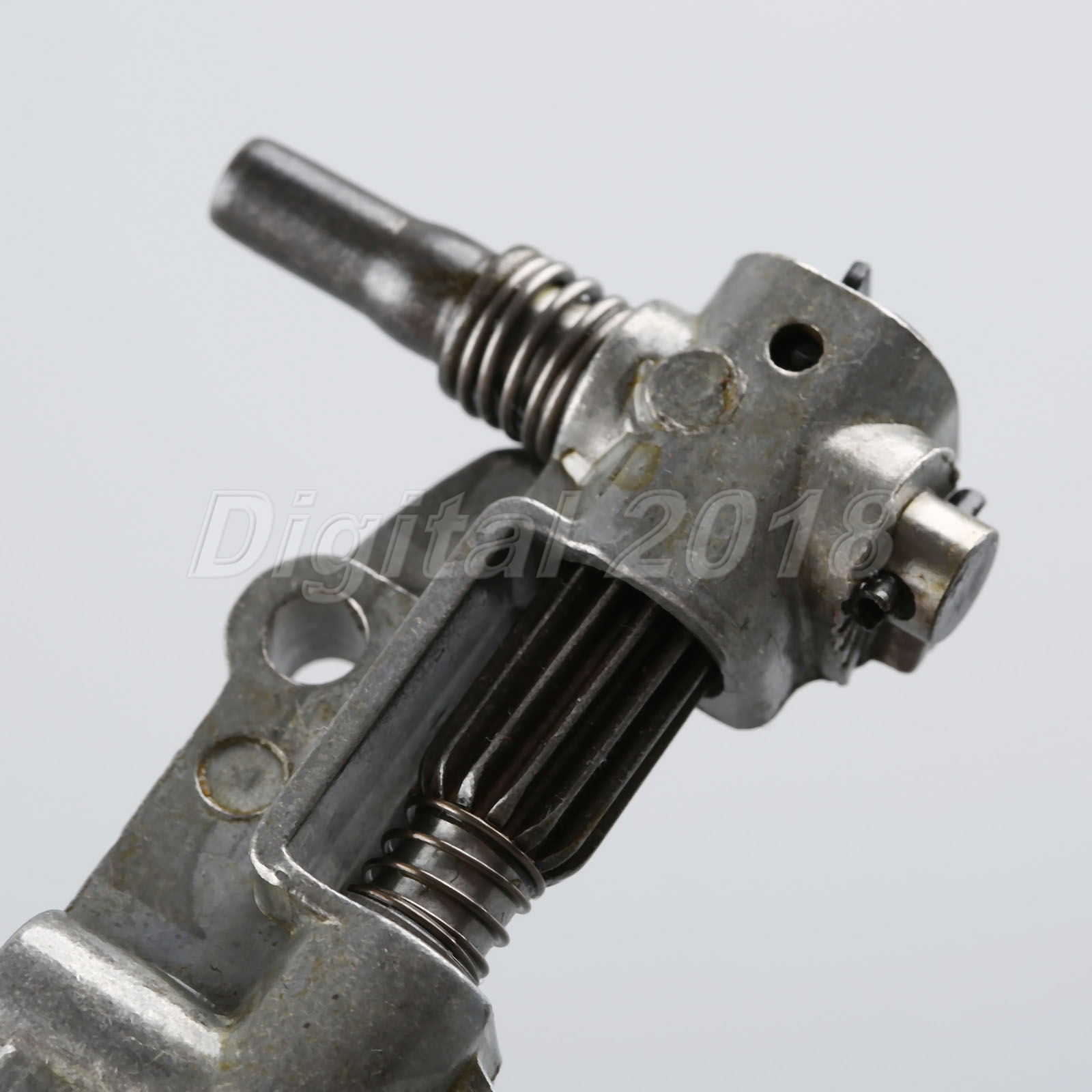 Chinese Chainsaw Replacement Metal Oil Pump For 4500 5200 5800 45CC 52CC 58CC 710382706536 eBay